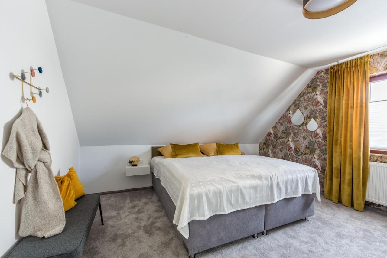 Ferienwohnung Albblick Holzmaden المظهر الخارجي الصورة