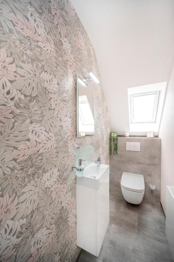 Ferienwohnung Albblick Holzmaden المظهر الخارجي الصورة